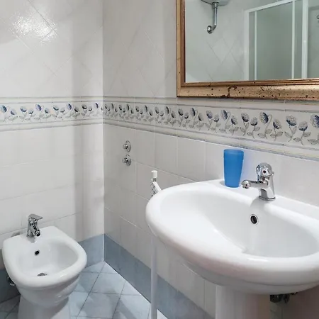 Stunning In S,maria Di C-te Sa Apartamento