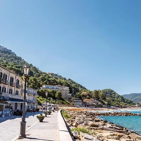 Apartment Stunning In S,maria Di C-te Sa Castellabate
