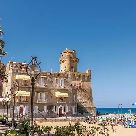 Apartment Stunning In S,maria Di C-te Sa *
